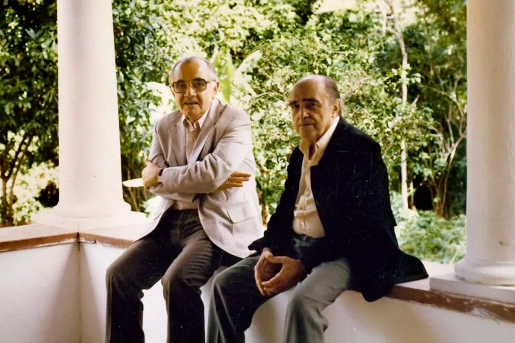 Athos Bulcão e Oscar Niemeyer