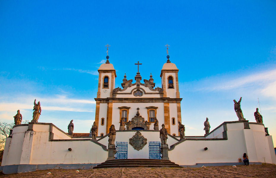 Aleijadinho - Doze profetas no Santuário Bom Jesus 